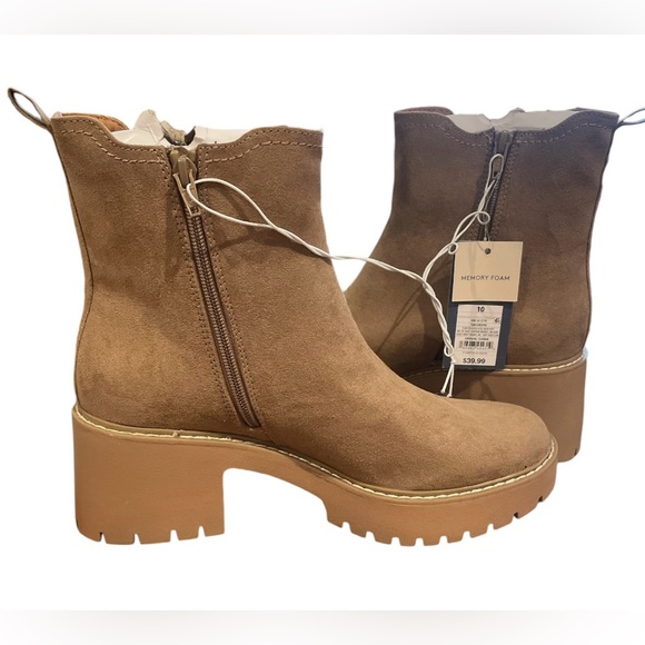 Tan Zip Up Heeled Boots - Picture 6 of 6